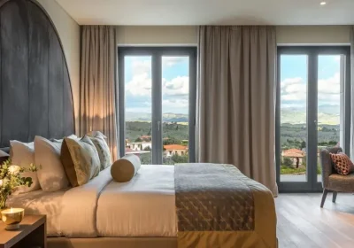 Euphoria guestroom