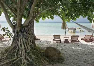 Kamalaya beach